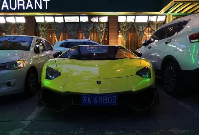 速递!新鲜的“兰博基尼“资讯全在这，看我就够了