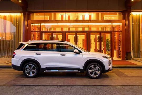 北京现代新能源战略加速，年底前将推两款纯电动车型