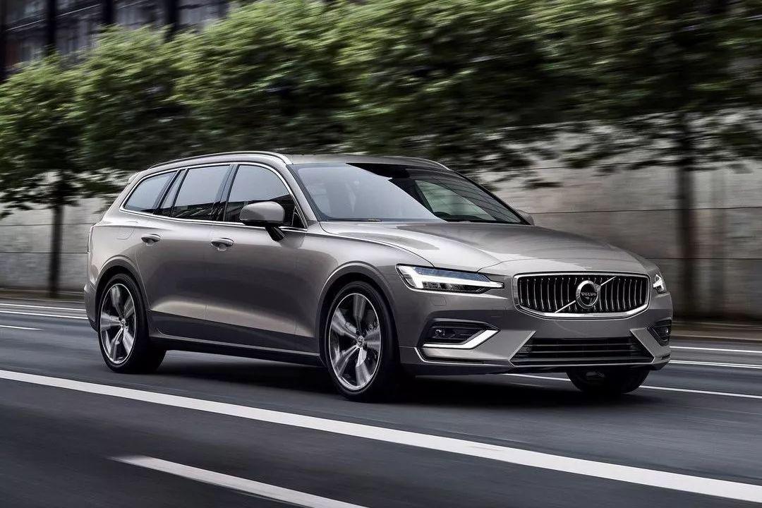 沃尔沃全新V60对比奥迪A4 allroad，谁是同级“瓦罐”王？