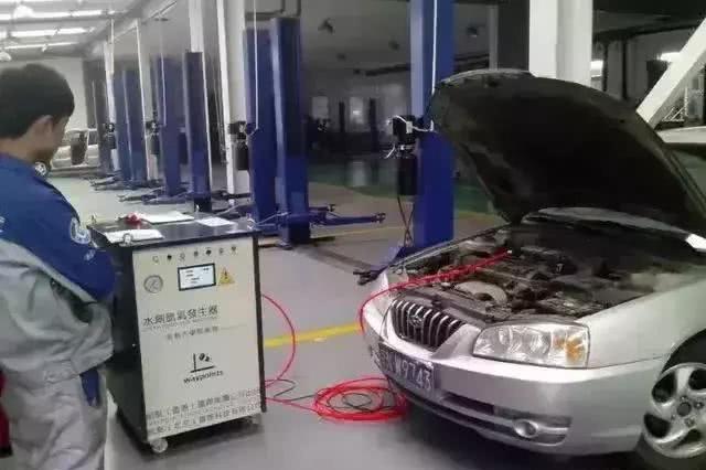 维修师傅告诉你：车辆出现这几个问题，你该清理发动机积碳了！​