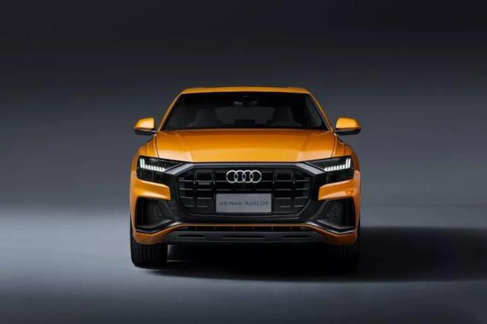 郑谊看车展（11）奥迪Q8预售77万起，它并不像轿跑SUV？