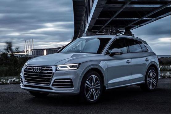 中大型豪华SUV不会选？奥迪Q5L直降10万元，网友：可惜国五车型