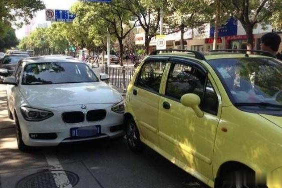 交警提醒：买车险买这3种就足够了，别再傻傻的花冤枉钱了！