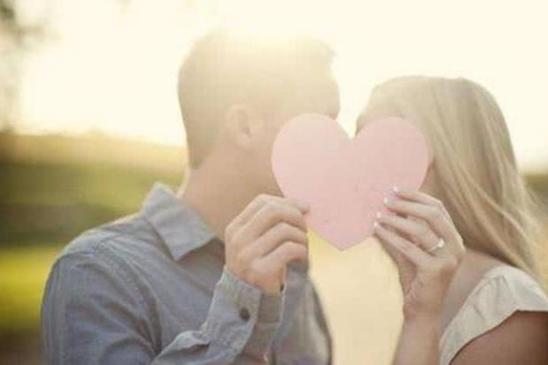 爱情会引发身体的哪些化学反应?...