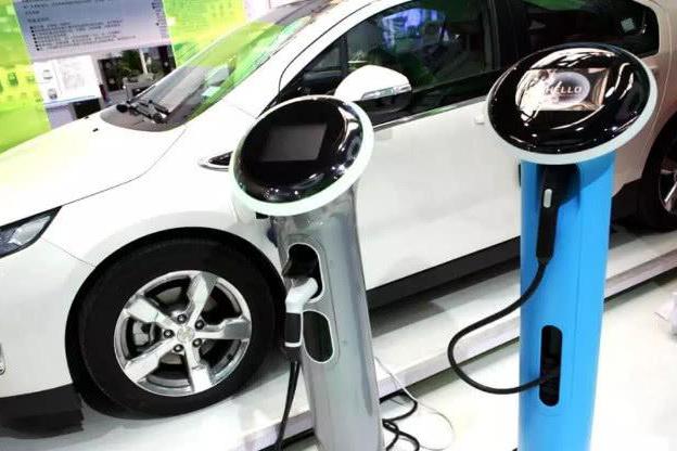 你的车还能开多久？禁售终于还是来了，燃油车退出舞台已成定局！