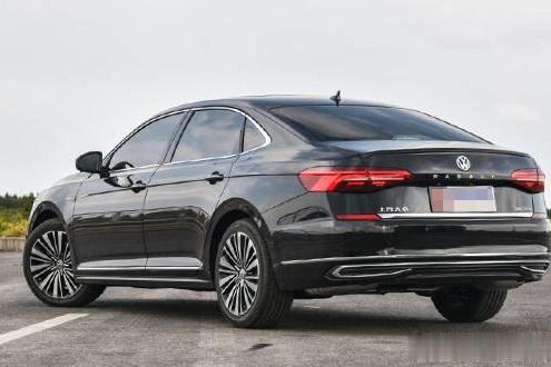 开车回家，来回上千公里，需要做哪些准备？交警：务必注意这几点