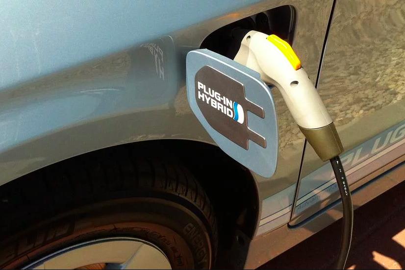 根据续航里程排名，原来美国最受欢迎的8款PHEV是这些