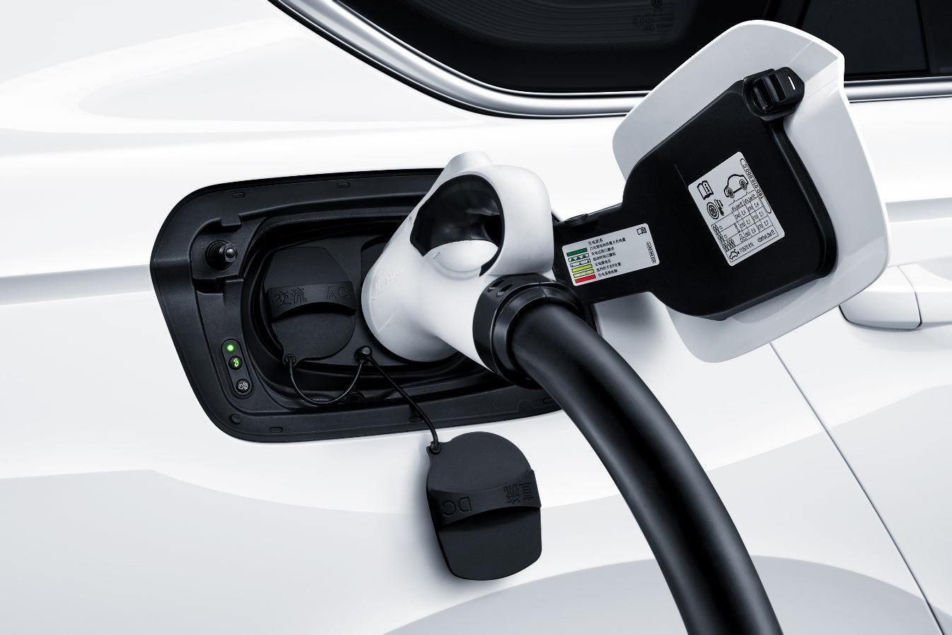 新能源汽车10年来首次出现负增长，2020年走势分析