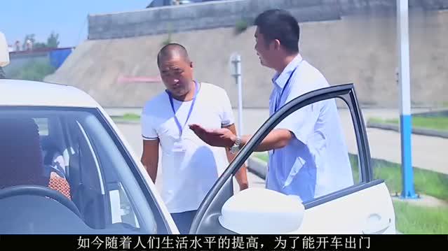 为什么大卡车动不动就十几个档位换挡不麻烦吗其实原因很简单