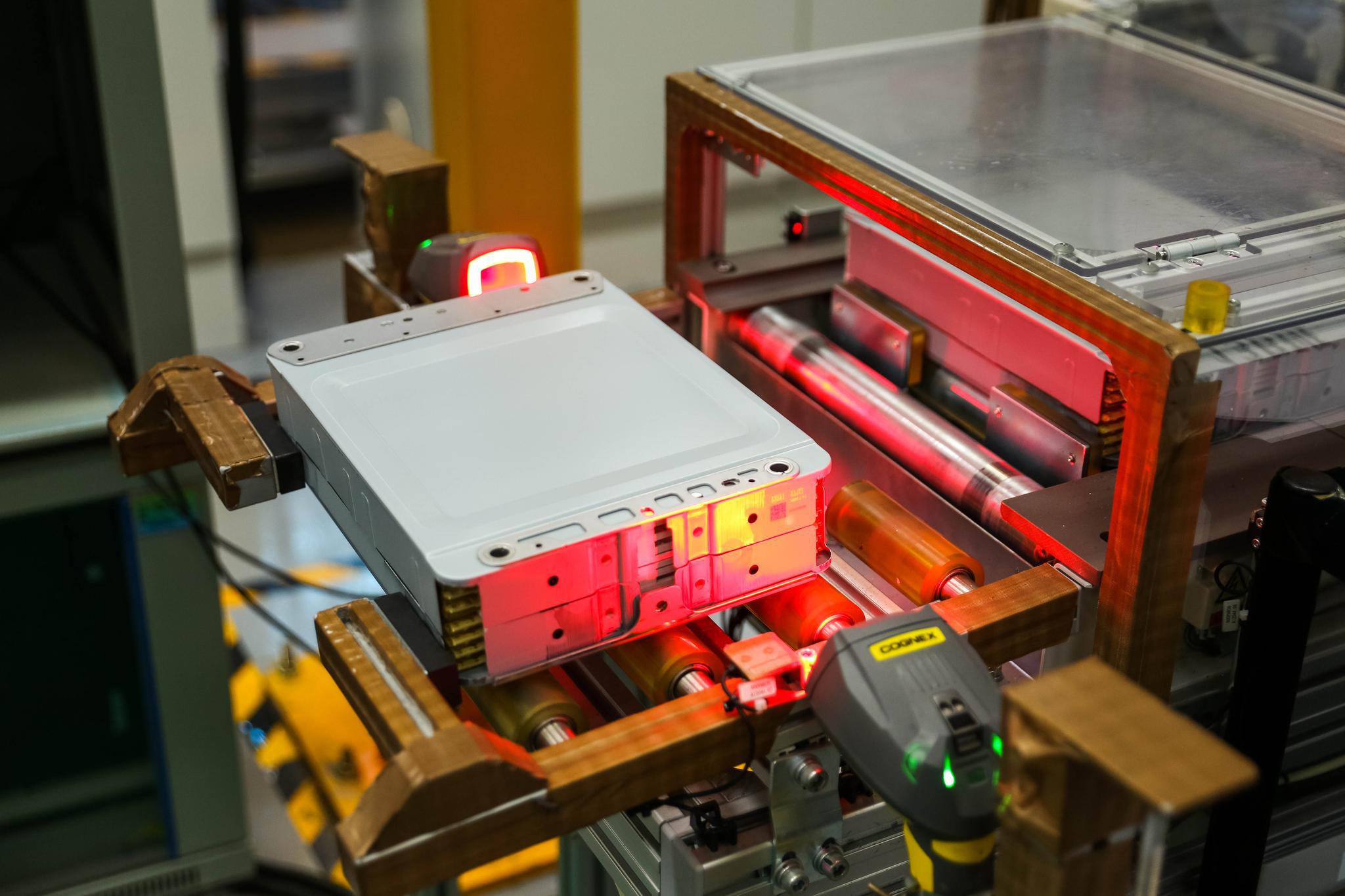 100亿公里0电池重大事故的电动车是怎么打造的