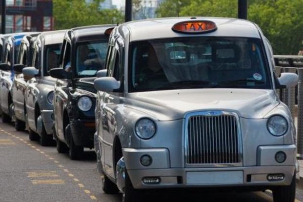 脱欧之后  英国提前禁售燃油车期限