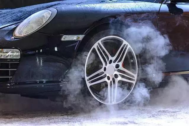 汽车减配到底对我们车主隐瞒着什么？网友：无爱了