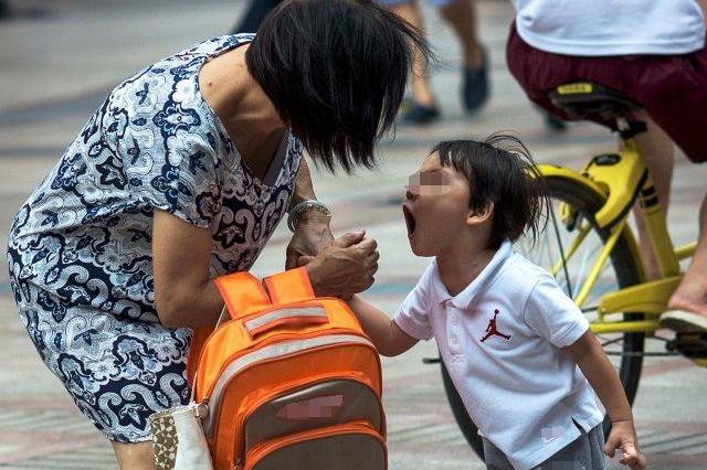 婆婆溺爱孩子怎么办 强势婆婆相处技巧