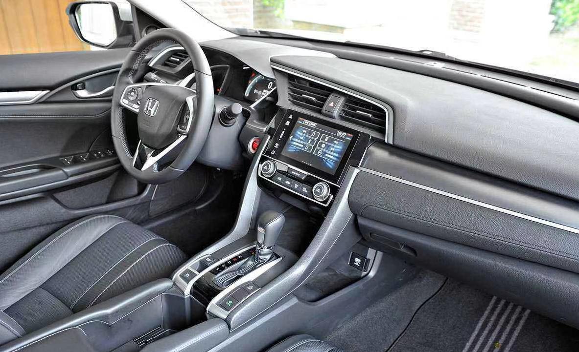 现代旗下“新宠”菲斯塔，本田旗下“新宠”思域这两款如何选择