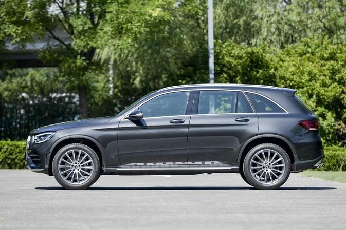 中期改款奔驰GLC L正式上市，售价39.28-58.78万元