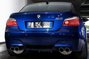 “V10引擎加持”“性能机器”的末代宝马BMW E60 M5！
