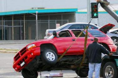 交警提醒：车险只买这3种就够了，剩下的就是白白给保险公司送钱