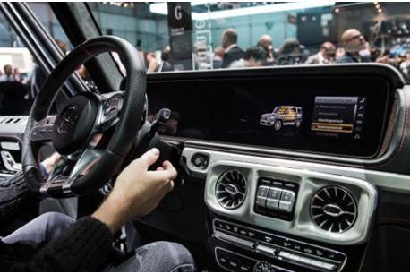 全新奔驰大G，炫酷外形，性能出色，可是大多数人买不起！