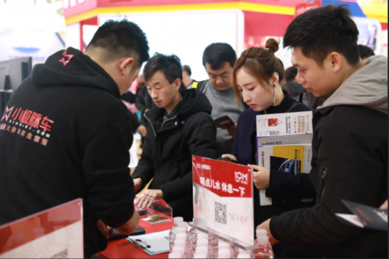 雅森黑马！10㎡开4S店，小极脉车帮后市场赚更多钱