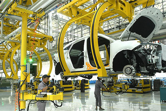 车企前三季度利润“降”声多 特斯拉成全美市值最高车企