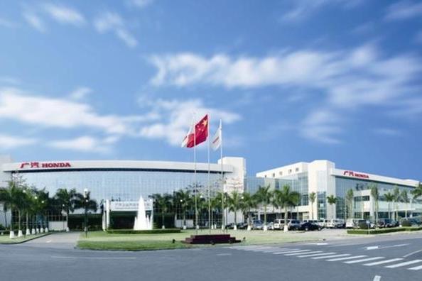 疫情之下，车企众生相