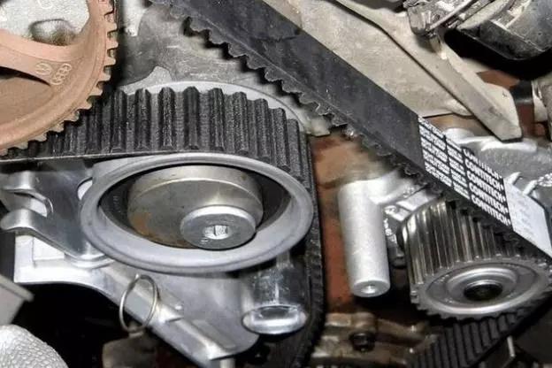 车子跑了六万公里，最好把这5件事做了，否则要吃大亏