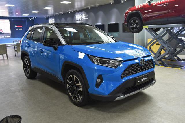 前有丰田全新荣放，后有本田皓影，年底买车这些SUV新车值得等