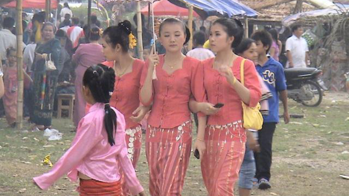 腊戌女孩参加缅甸国内最大选秀节目,一开口就惊艳四座!