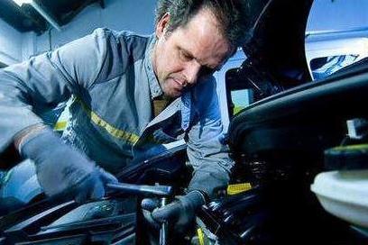 变速箱油真不需要更换？老司机：别再被忽悠，超过这个数就会报废