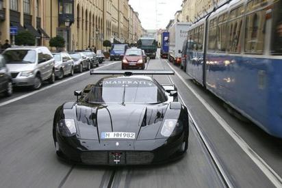 限量版豪车如何让它售价翻3倍？老司机：改成全球唯一！