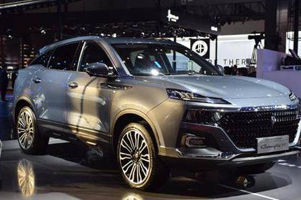 自主轿跑SUV再添一员，猎豹全新LOGO、全新车型齐亮相