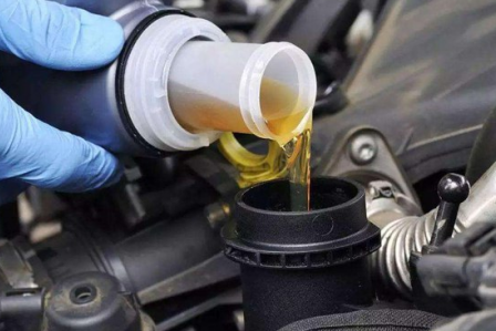 养车小知识|纯电动汽车需要换机油吗？