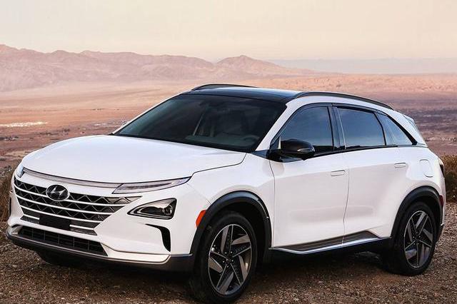 现代终于发力了！不烧油 也不要充电，就可跑800多公里！你要吗？