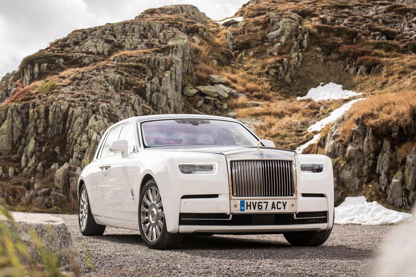 想知道“10-15万日系两厢车“近期资讯盘点，你想要的这里都有