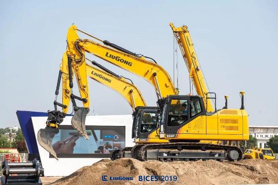 智能环保先锋 柳工全新一代F系列挖掘机全球首发