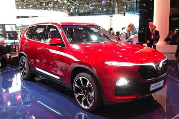 越南首款SUV亮相！网友：不说别的，至少外观内饰比国产车好看