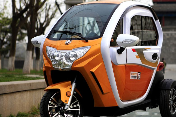 电动车上牌了还被罚？看到车牌网友笑了：罚的就是你