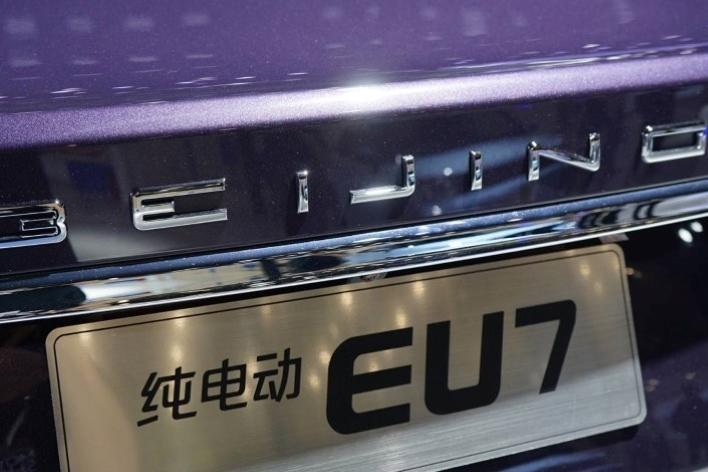 补贴下降是罪魁祸首？8月新能源汽车销量再下降，9月或回暖