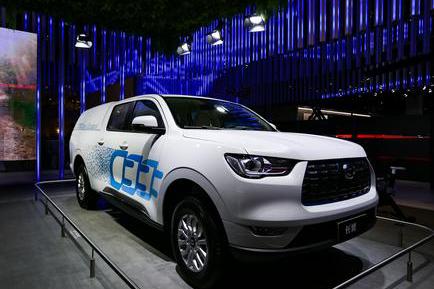 “长城皮卡炮”杀手锏一鸣惊人，吉利李书福都被电到了！