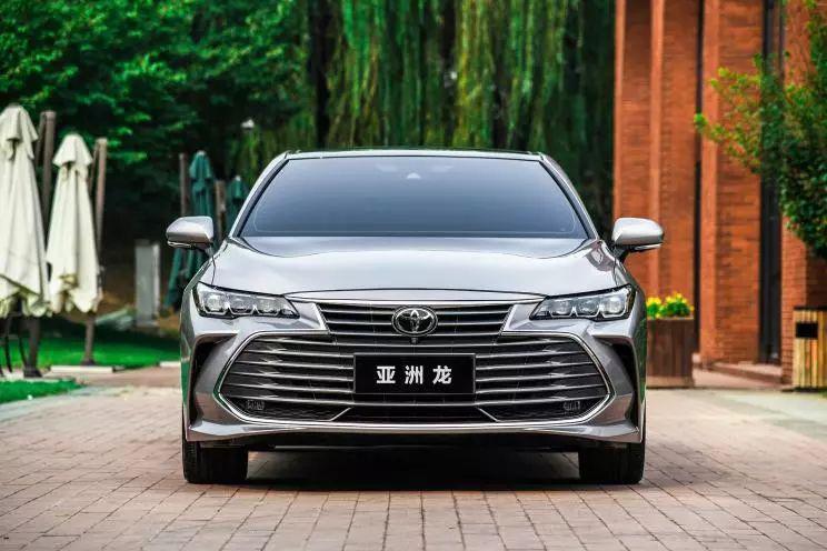 4年/10万公里保养免费！亚洲龙2.0L车型购车、养车费用详解！