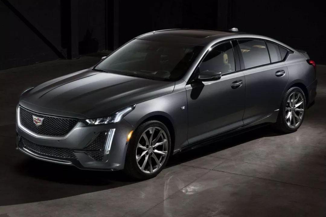 30万预算，宝马三系、奥迪A4L、凯迪拉克CT5如何选？