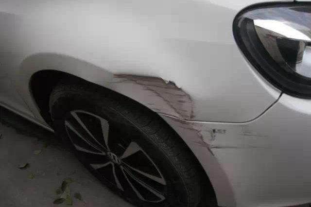 贷款买车为什么必须要交续保押金？在4S店买车险真的贵吗？