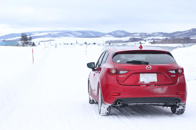 再问砸键盘！冬天到底要不要热车再走？