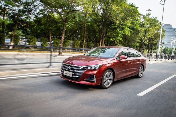 车长近4米9，1.5T动力配L2自动驾驶，试驾广汽传祺GA6