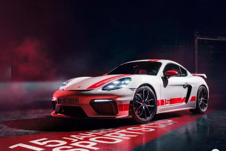 车手，你需要台手动自吸保时捷 718 Cayman GT4运动特别版