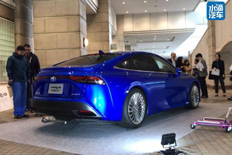 别买电动车了 来看看  丰田第二代Mirai概念车