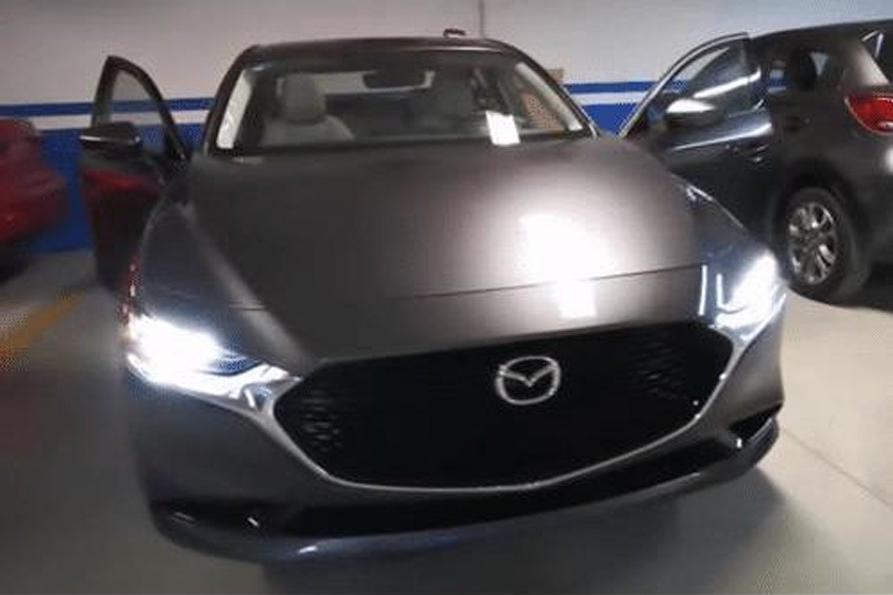 2019款马自达3到店实拍 190马力配2.0L 油耗仅3.3L