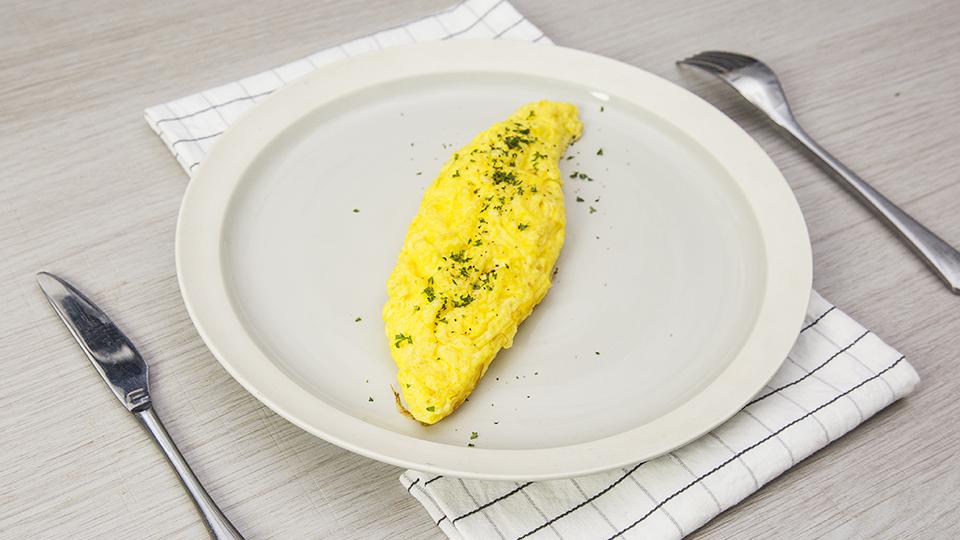 教你做滑嫩爽口的欧式蛋卷omelette