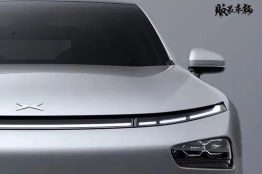 纯电动轿跑车：小鹏汽车P7官图发布