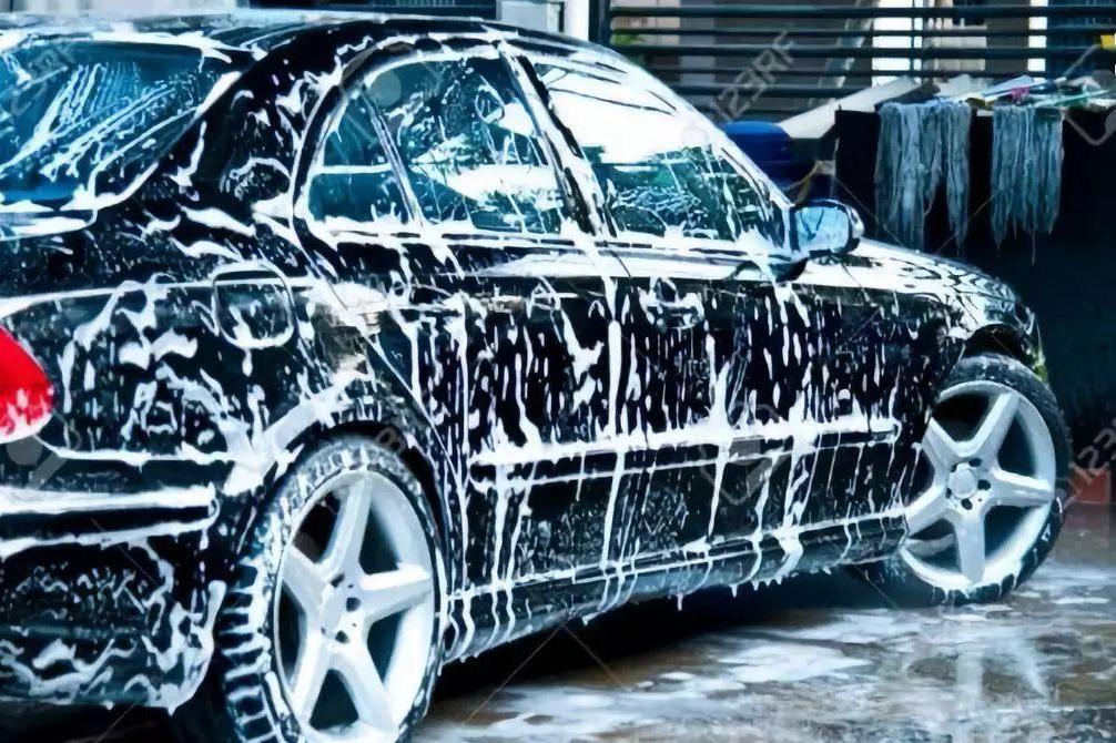 这些车身顽固污渍该如何处理？你肯定不知道